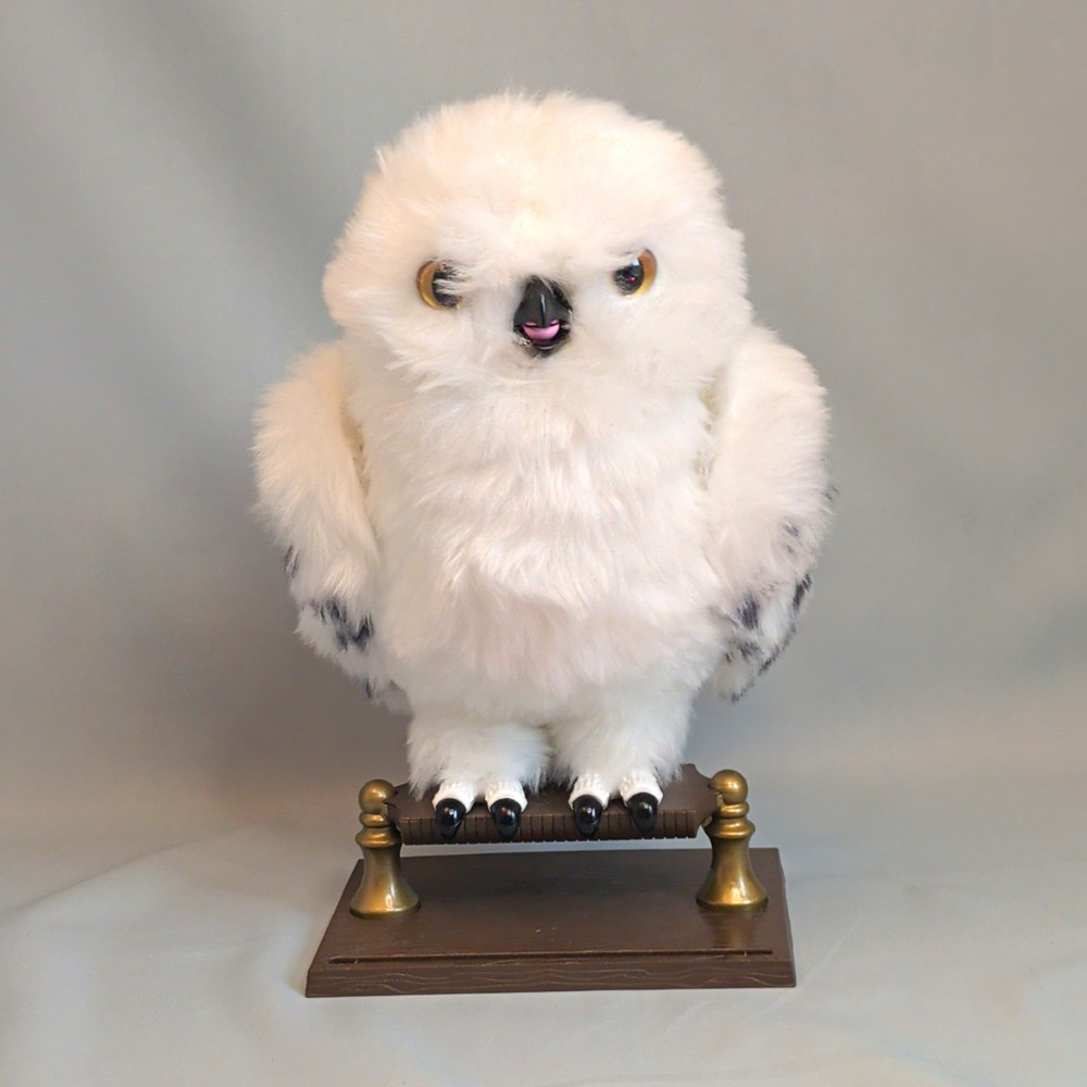Wizarding World Enchanting Hedwig Owl Interactive Plush 9.5" Electronic Toy